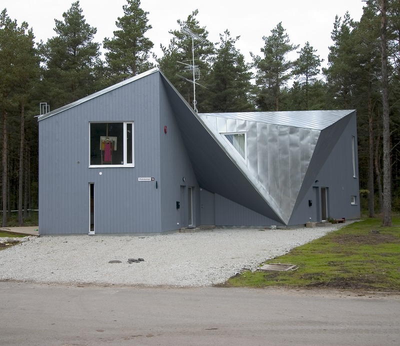 Paarismajad Kloostrimetsas Põdrakanepi teel. Arhitektuuribüroo Kosmos