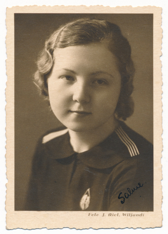 foto Salme Nigol, keeleteadlane, 1937 foto J.Riet