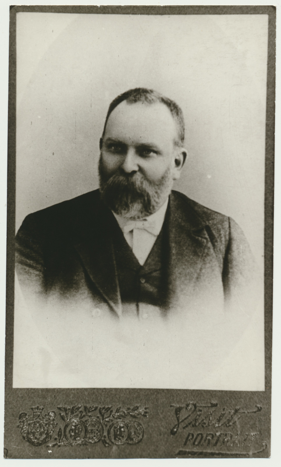 foto Jaan Bergmann, Paistu koguduse pastor 1884-1916, u 1895