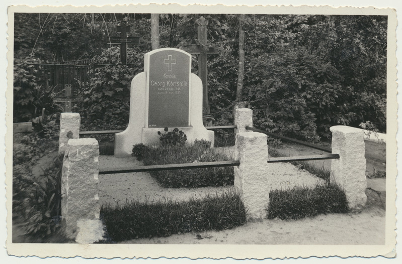 foto Georg Kõrtsmik´u hauaplats, Viljandi Vana Kalmistu u 1934 foto E.Rang