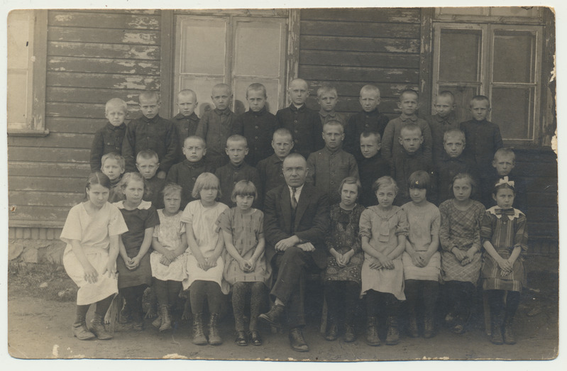 foto Kolga-Jaani khk Lätkalu kool, grupp 1927