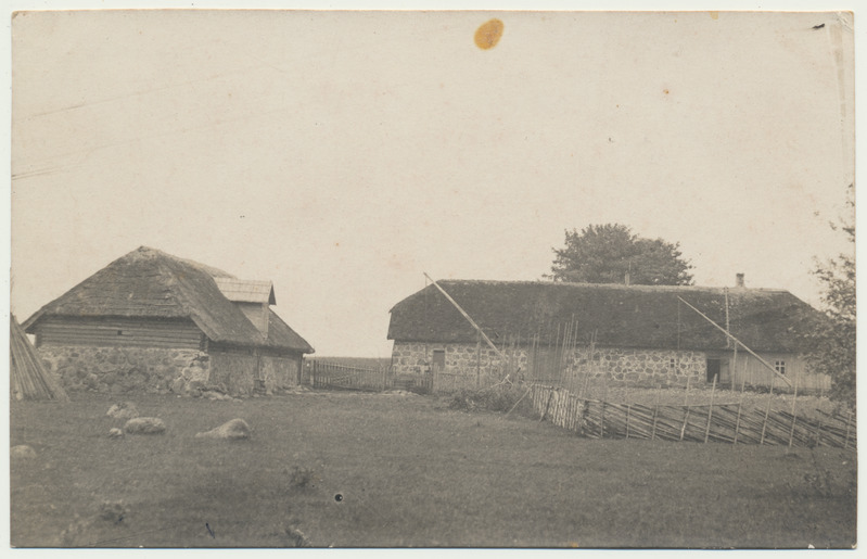 foto Weikesaare talu hooned, Paaksima k Pilistvere khk u 1925 foto Jaan Luik, Võhma