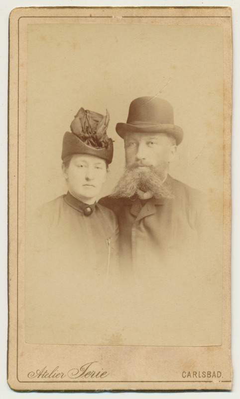 foto, Marie Christine Louise von Engelhardt (s. Rausch von Traubenberg) ja Alexander (Axel) Friedrich von Engelhardt u 1885 ateljee Jerie, Carlsbad