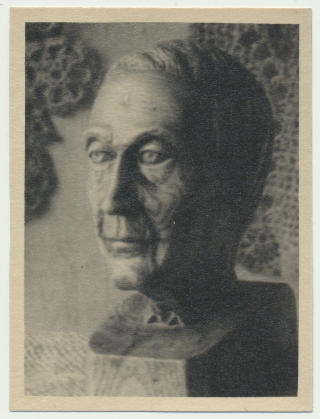 foto Viljandi muuseum, kunstinäitus  1952 foto T.Parri