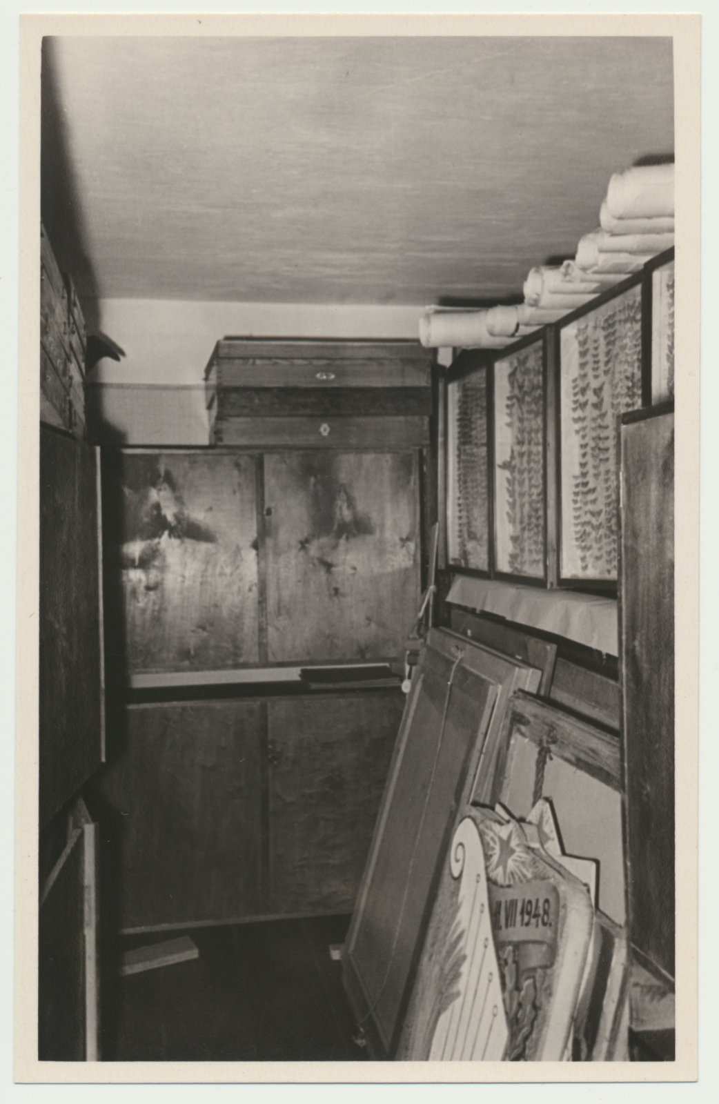 foto Viljandi muuseum, fondiruum, liblikakastid 1958 foto L.Vellema