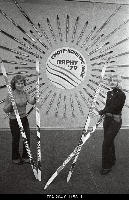 Skiing made for export in wood processing combining "Viisnurk".