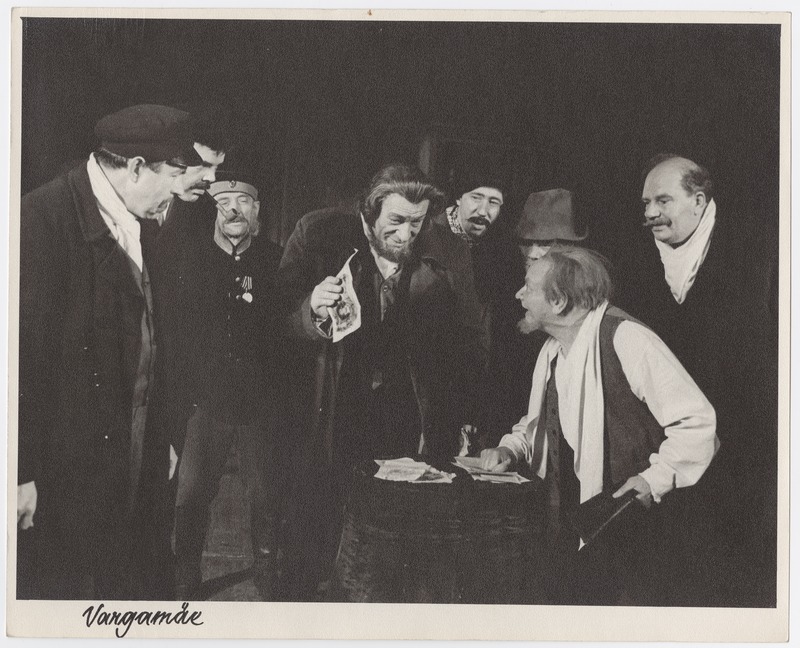 Fotod A.H.Tammsaare -A.Särevi näidendist "Vargamäe"