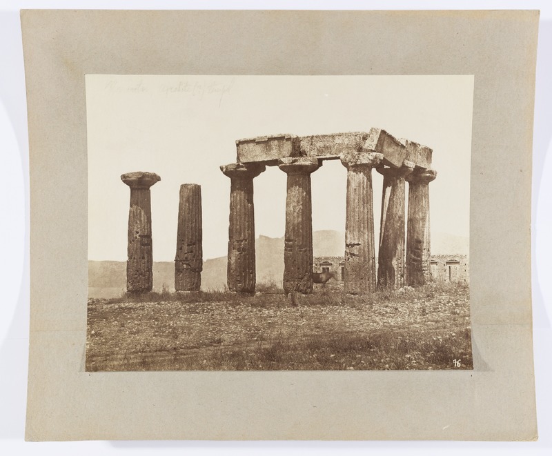 Apollo templi varemed Korintoses