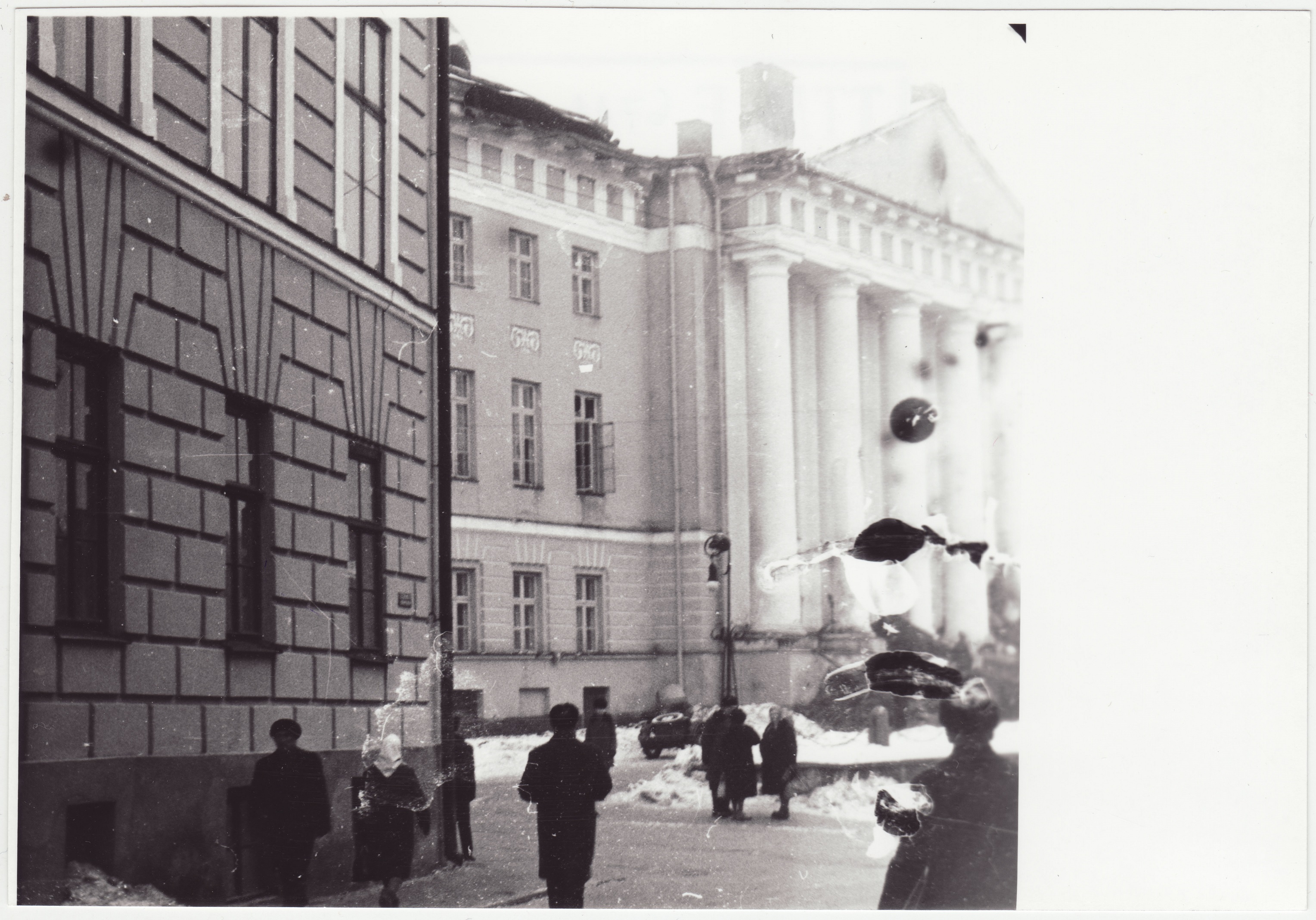 Tartu Ülikooli peahoone pärast tulekahju: vaade vasakult, 1965.a.