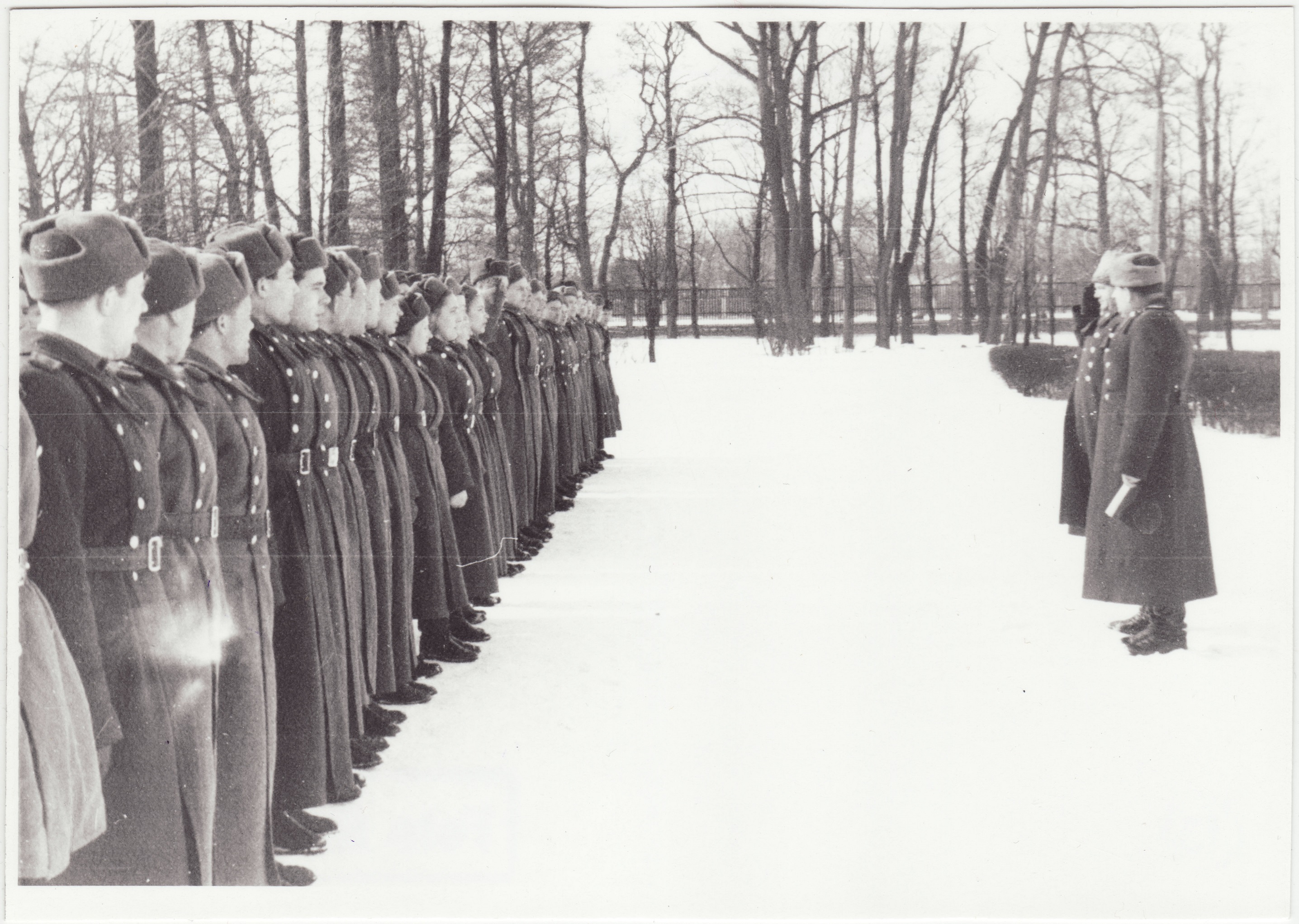 Tallinna sõjaväestatud tuletõrje komandode riviline ülevaatus, 1955.a.