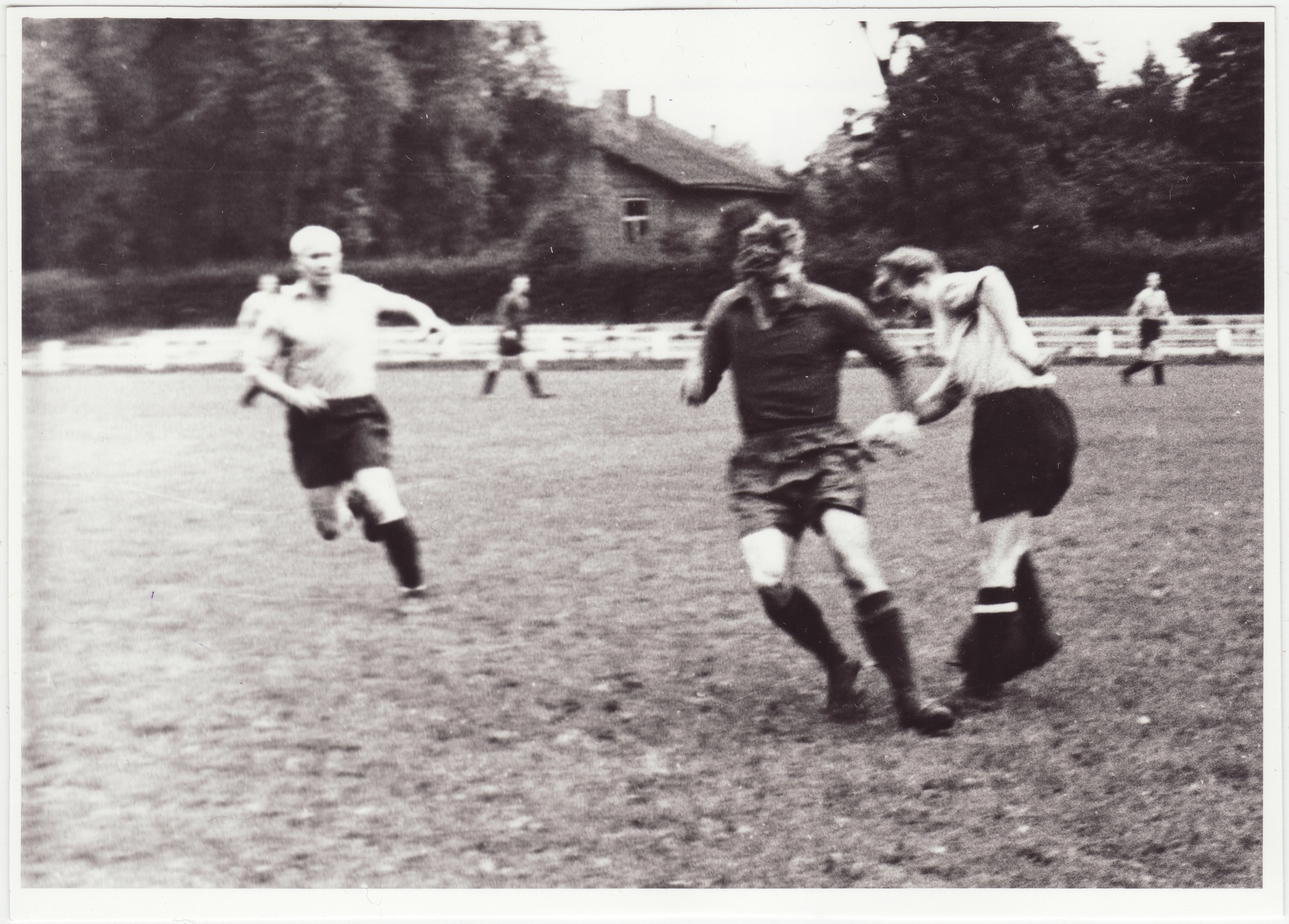 Tuletõrje jalgpallimeeskond mängimas, 1954.a.