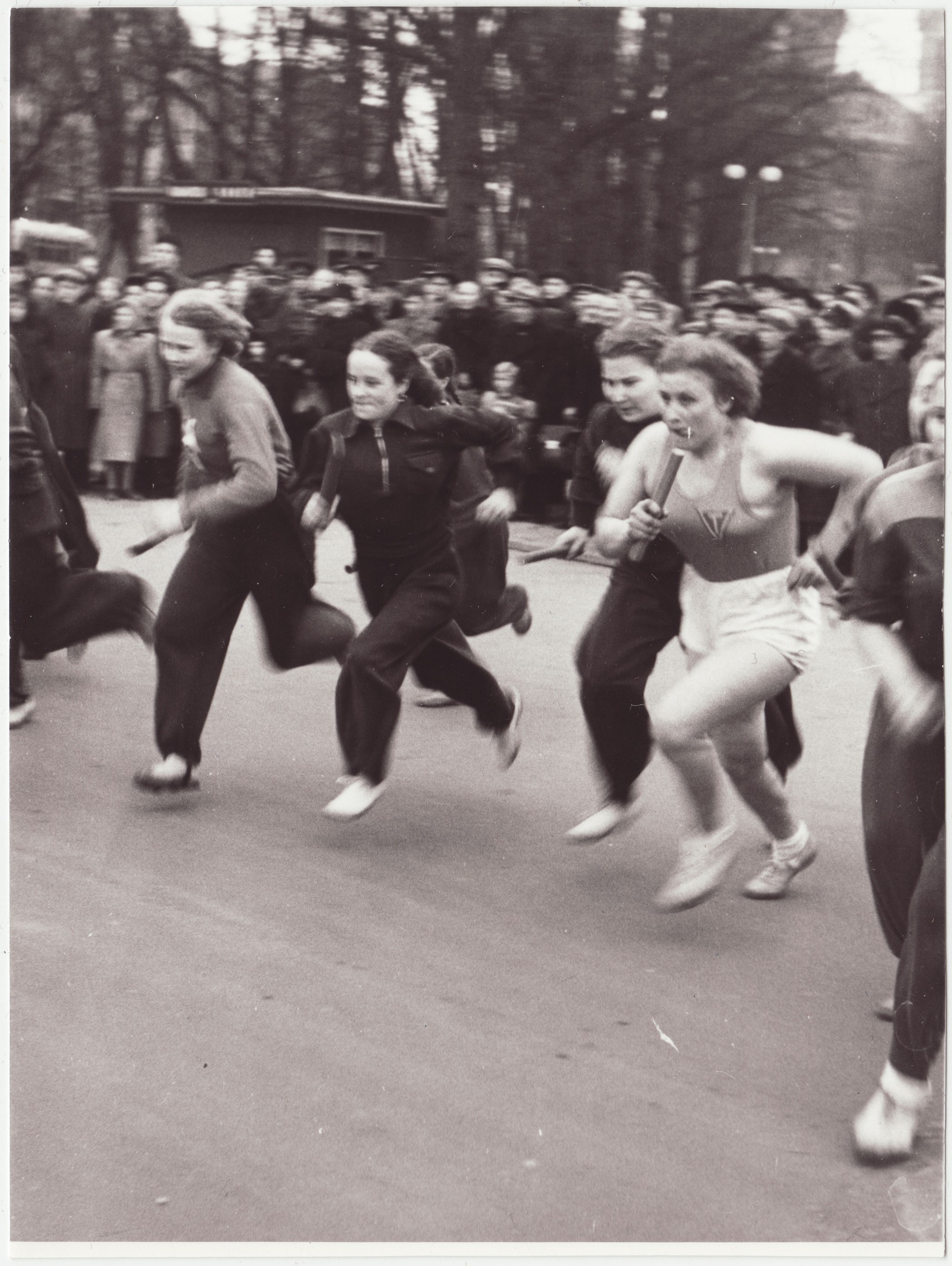 Spordikollektiivide ümberlinna teatejooks: start, 1955.a.