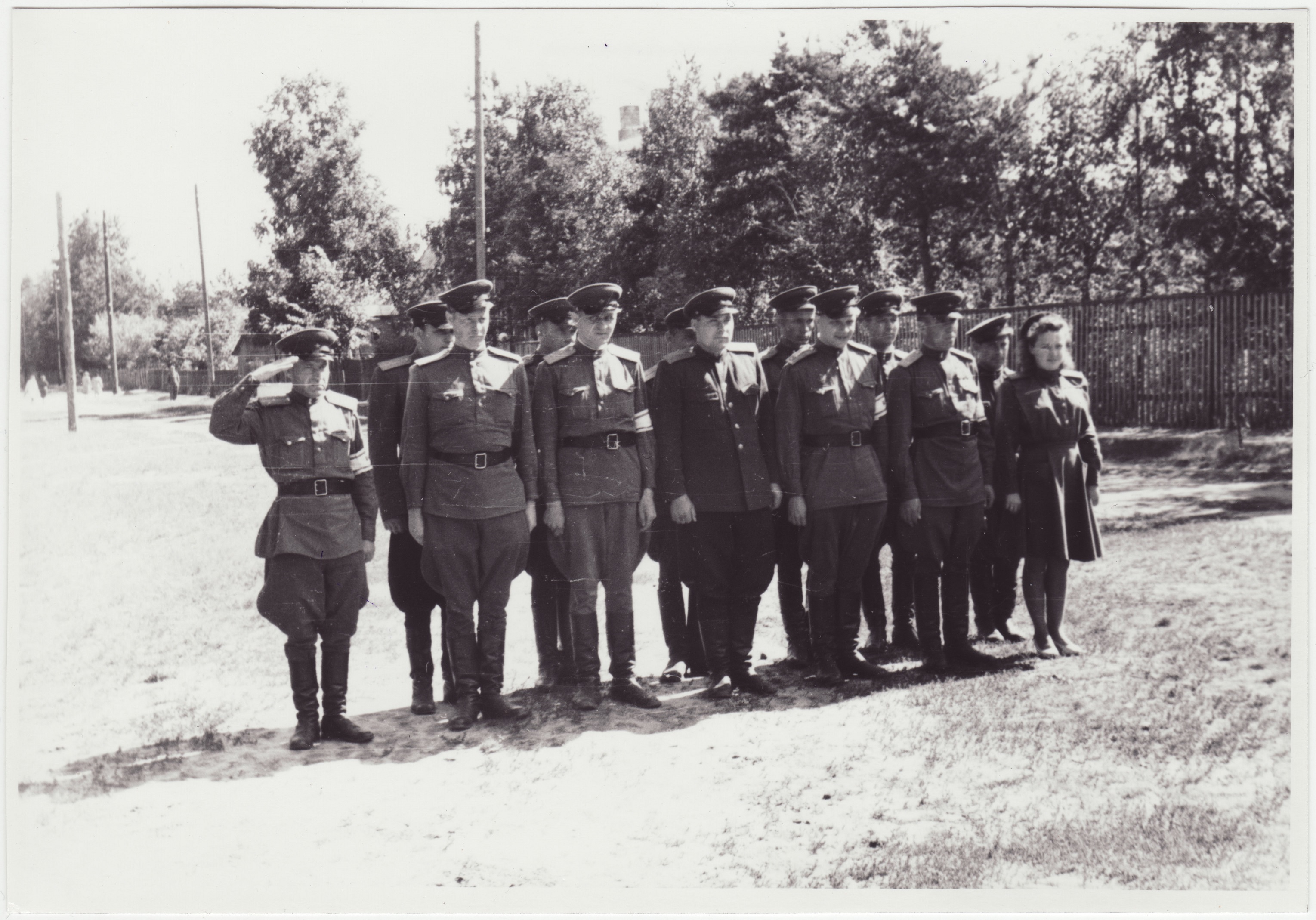 Tuletõrjevõistlused: kohtunike rivi, 1945.a.