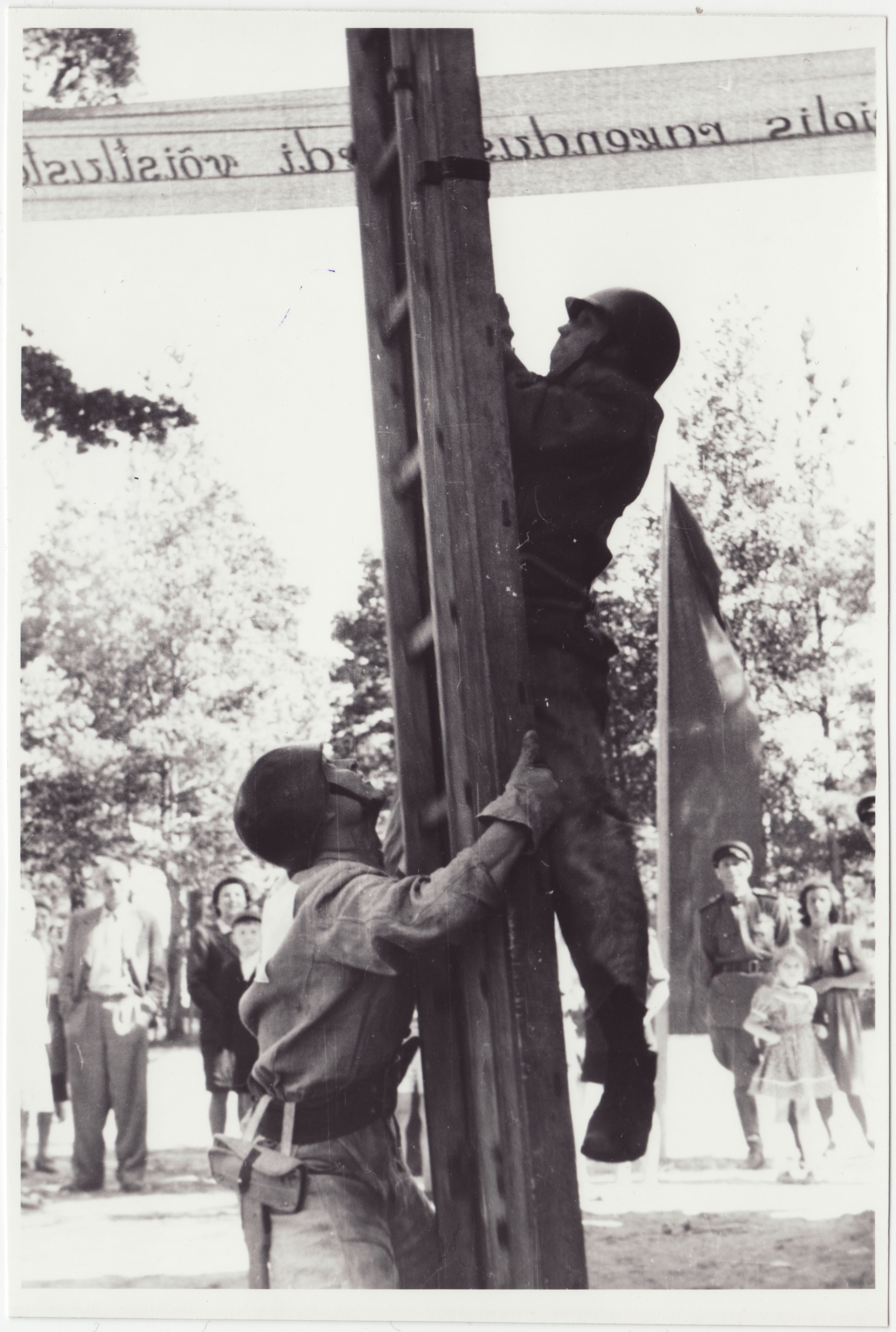 Tuletõrjevõistlused: tõmberedeli püstitamine, 1949.a.