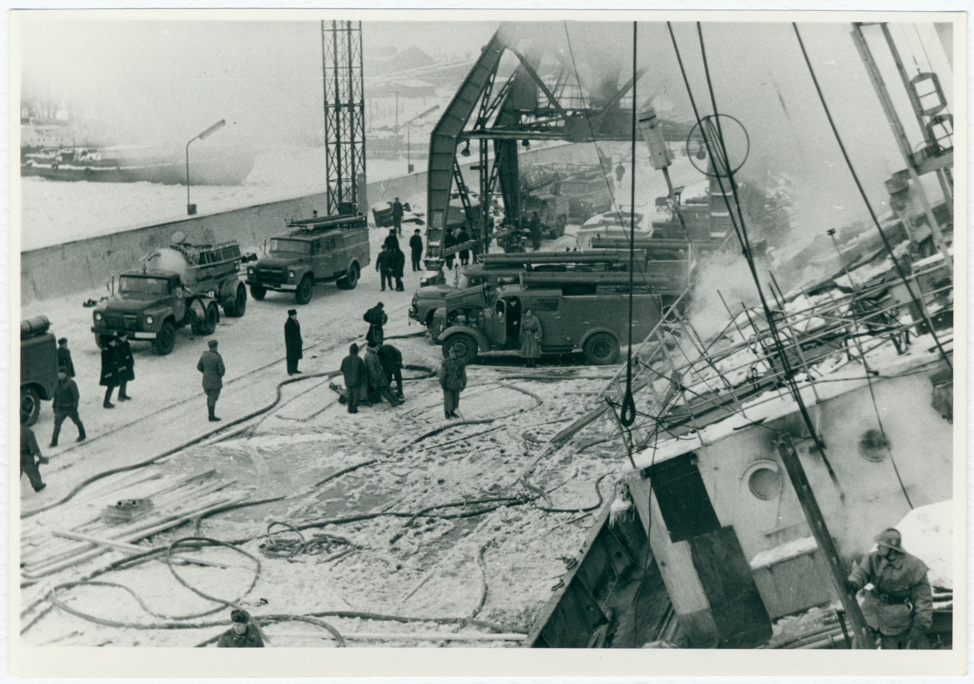 Tulekahju kustutamine laeval Bataisk, 1970.a.