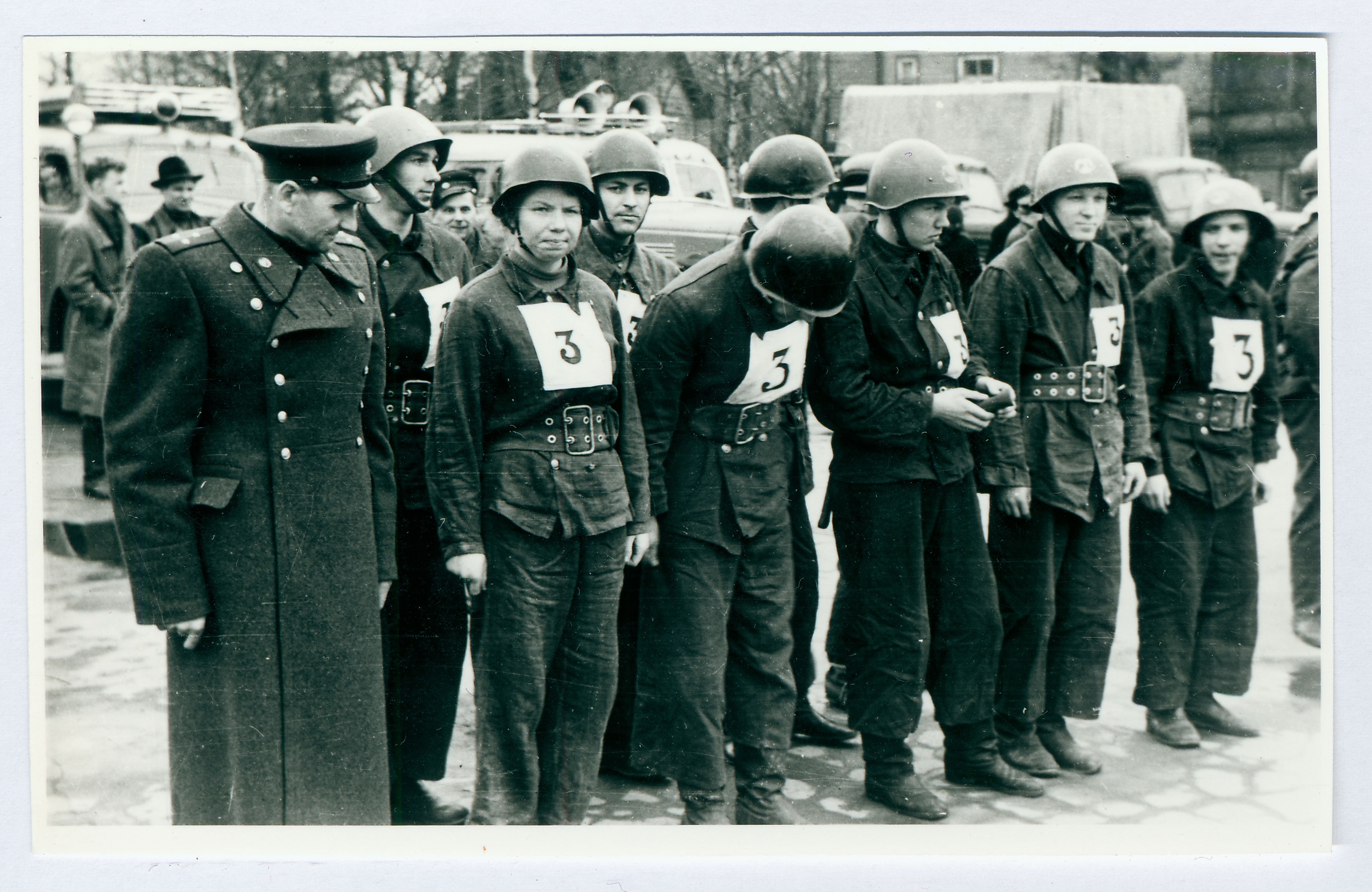 3-JSTÜ võistkond kevadisel teatejooksul
1959