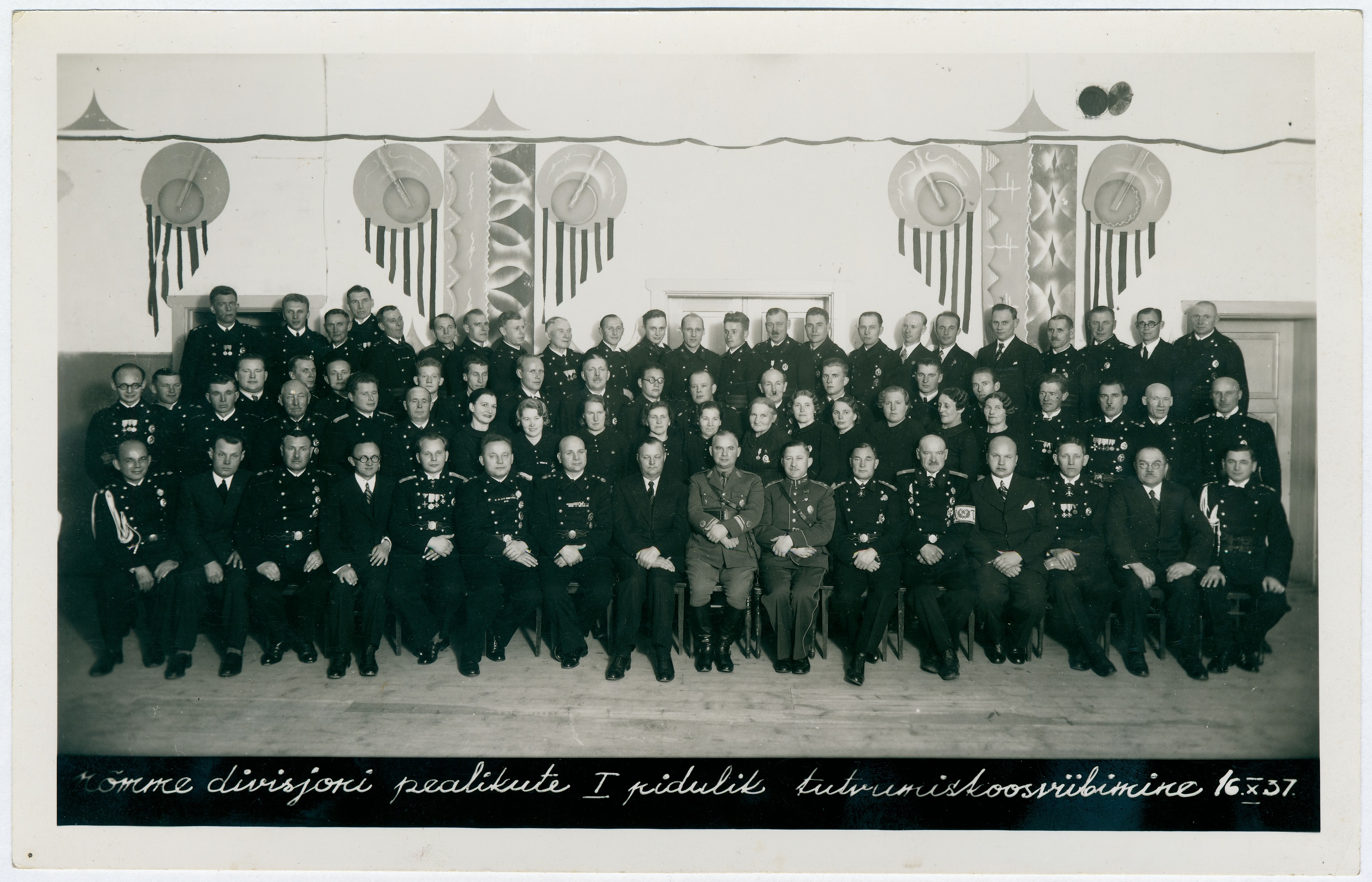 Nõmme divisjoni pealikute 1. pidulik tutvumiskoosviibimine, 1937.a.