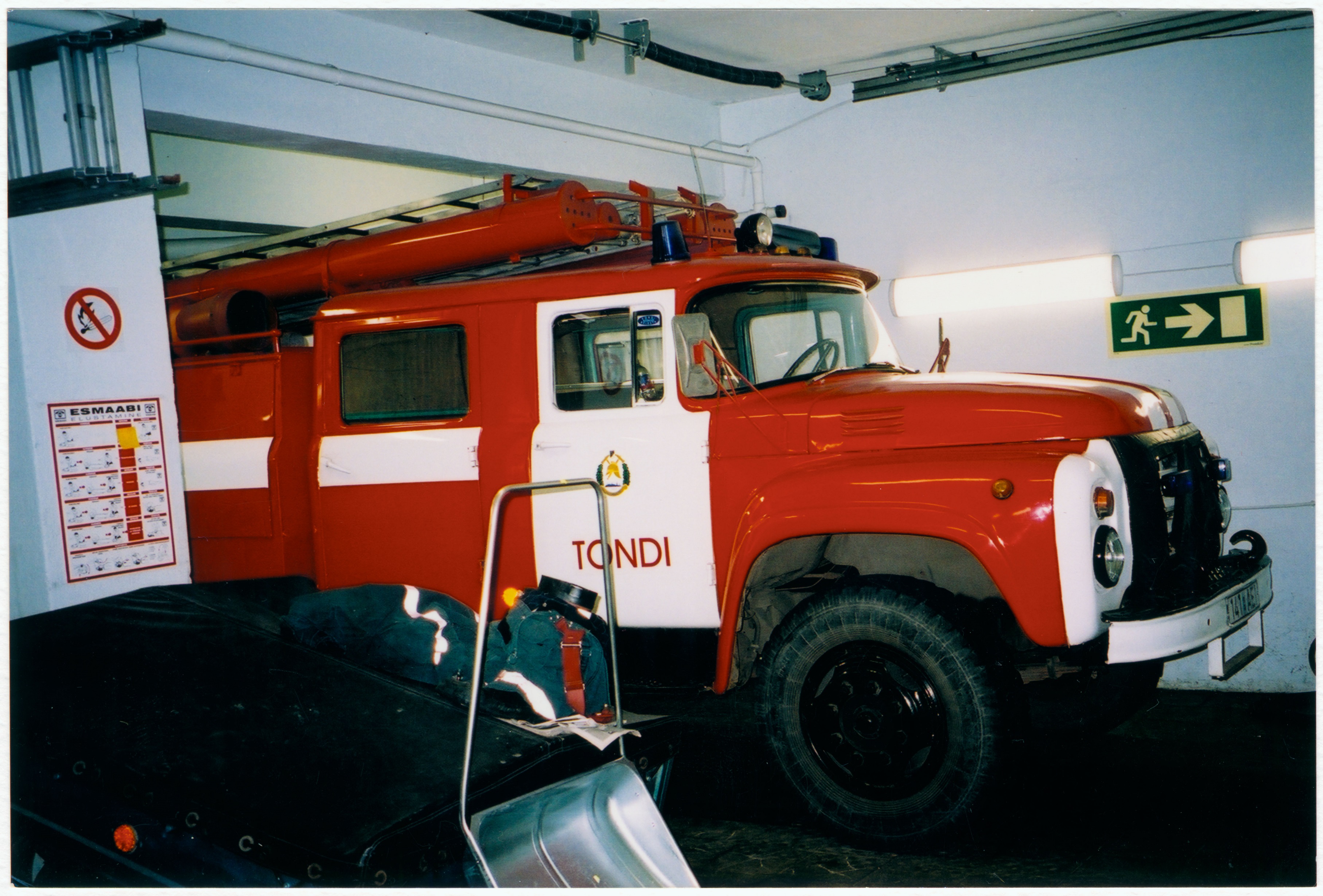 Tondi VTK tuletõrjeauto ZIL-130