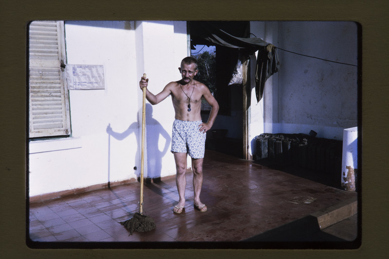 Leonard Jaago Vietnamis raadiovalves