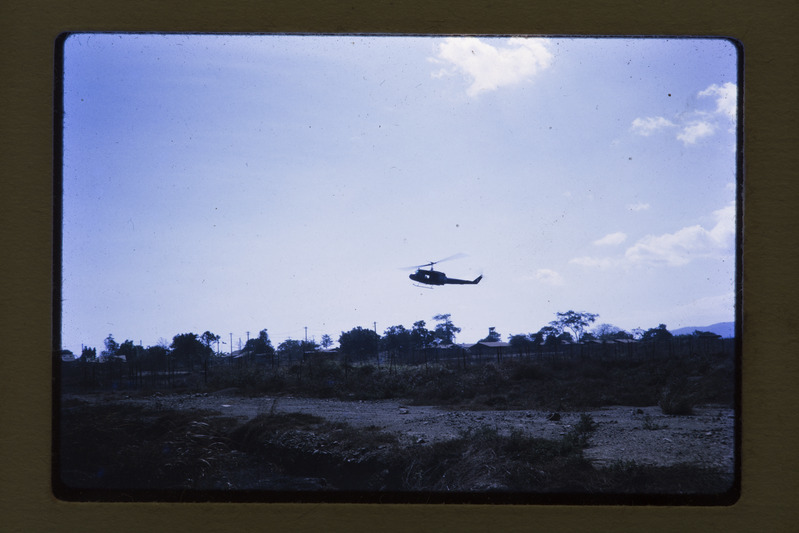 Helikopterirünnak Nui Datis Vietnamis