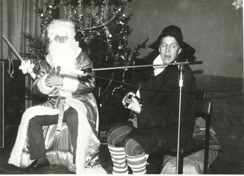 Foto. Haapsalu Sidesõlme laste nääripidu detsember 1987.