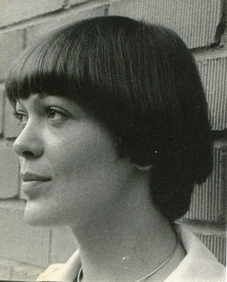 Elle Kull