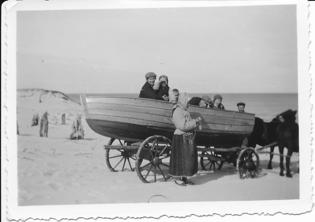 Paat inimestega vankril