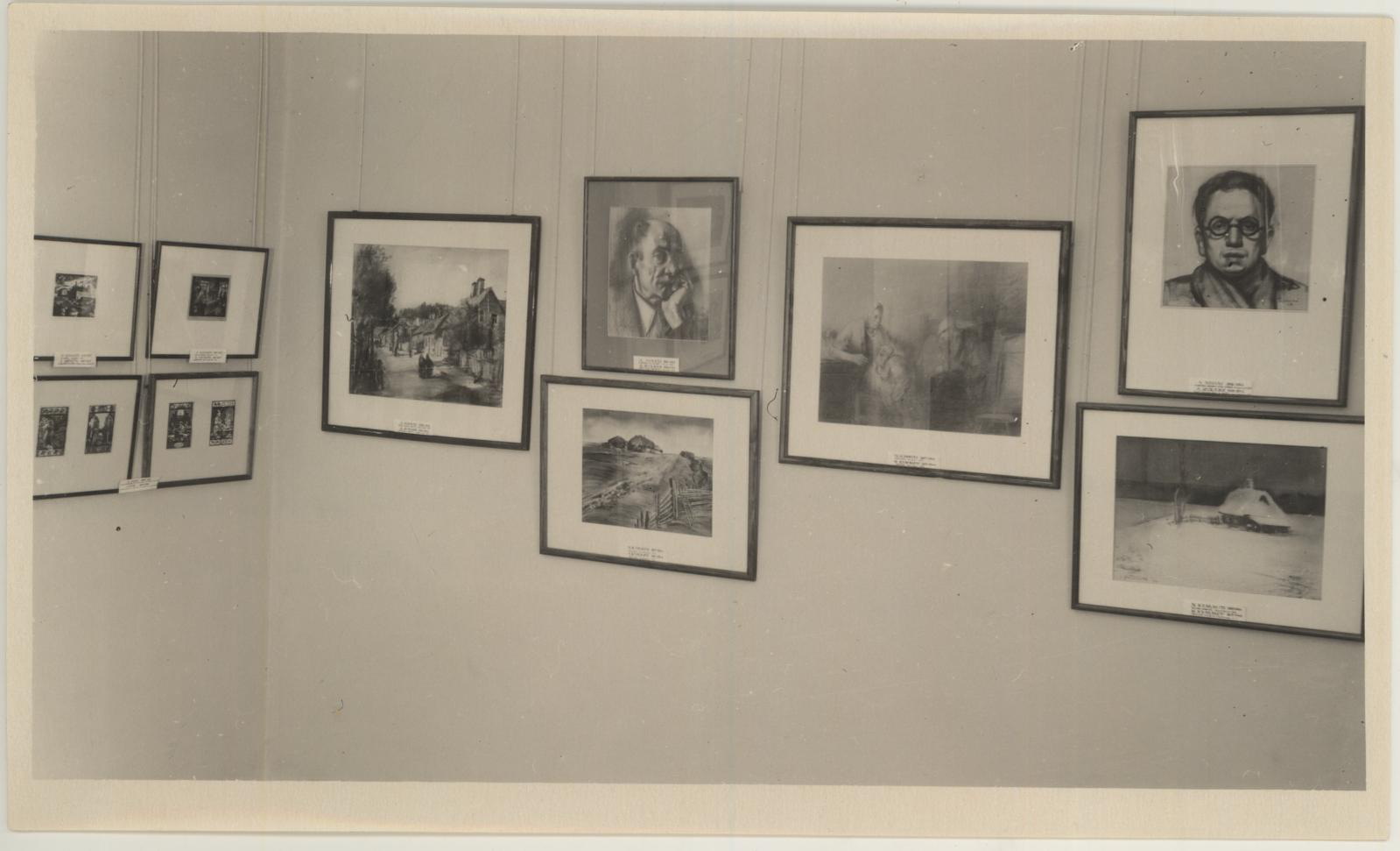 Vaade näituselt "Realistlik kunst Eestis" 20. juuli. 1952 - 10. mai 1953