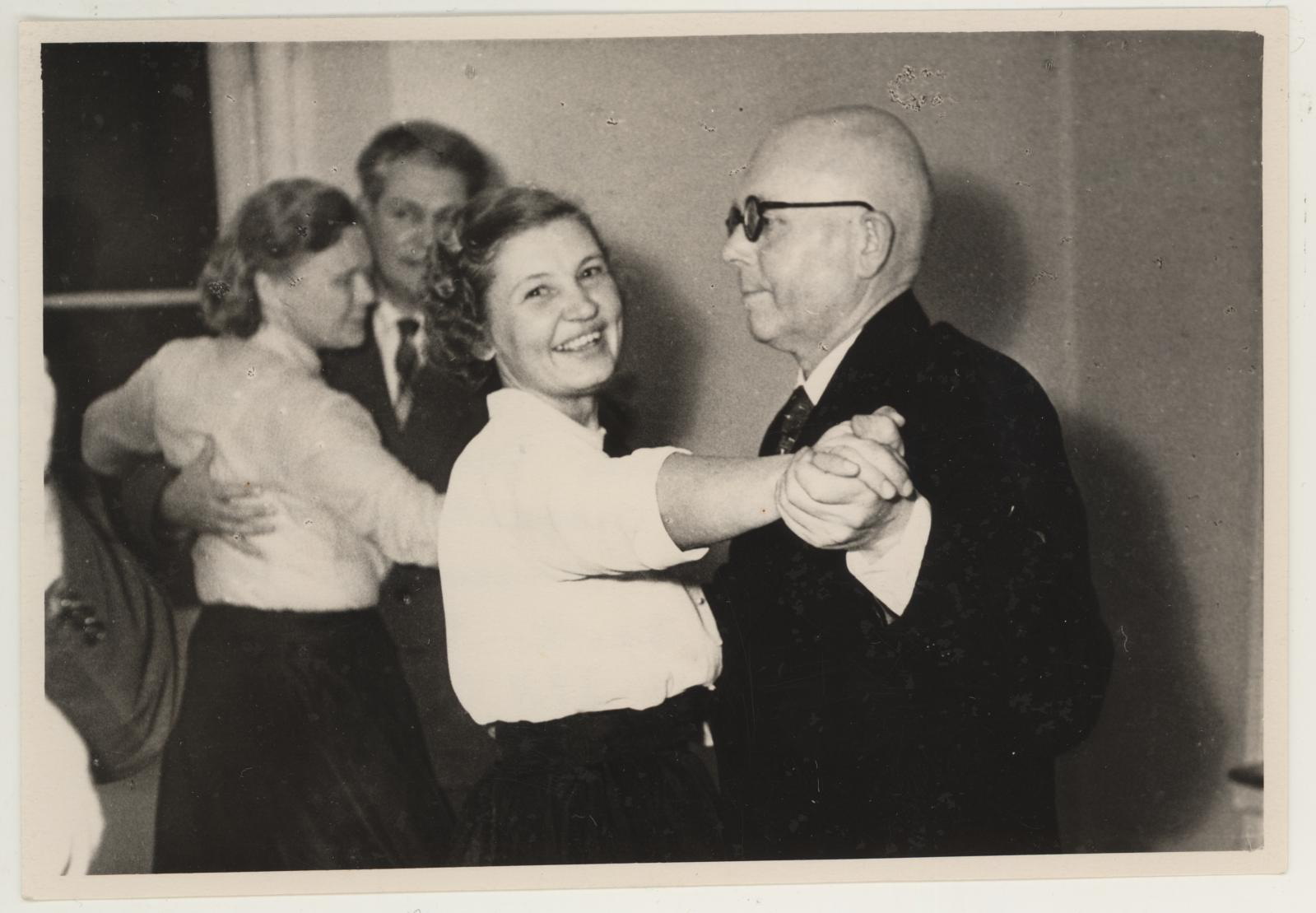 Skulptor J. Koorti 75. sünniaastapäeva tähistav koosviibimine 6. nov. 1958