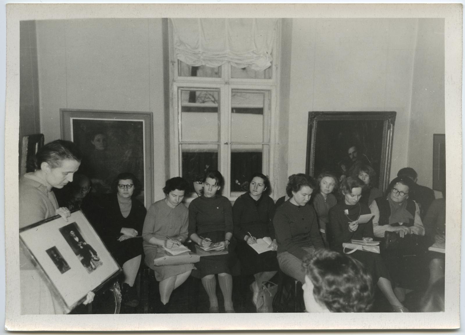 Direktor Vaike Tiigi loeng: "P. Rand, A. Laikmaa" 27. veebr. 1962.