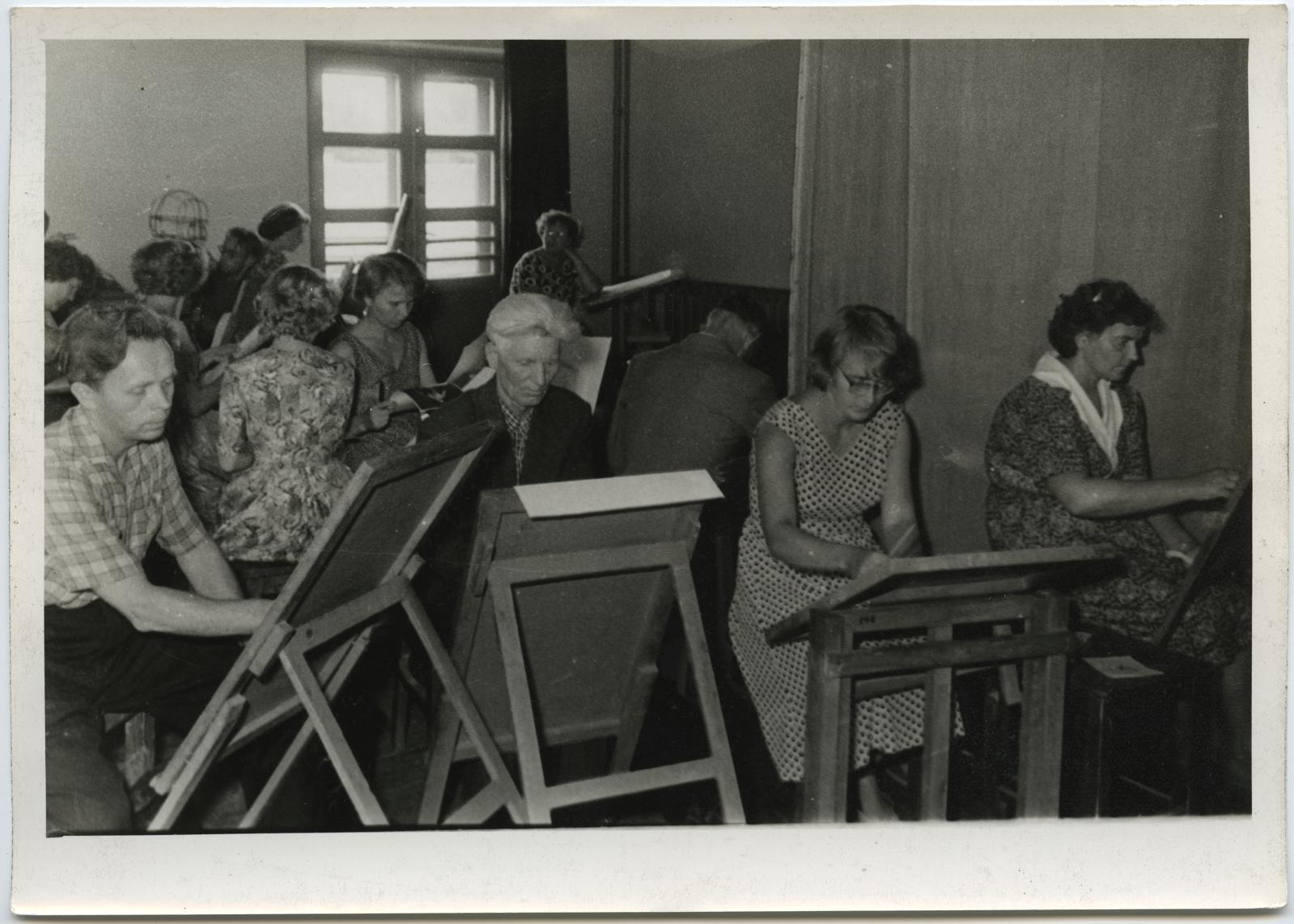 Algkursuse seminar Tartu Kujutava Kunsti Kooli ruumes juuli lõpul - augusti algul 1961