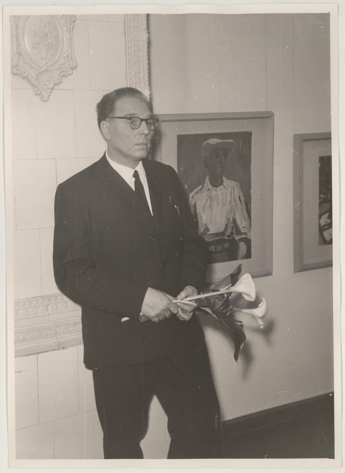 Alfred Kongo teoste näituse avamine 19. nov. 1966. Maalikunstnik Alfred Kongo.