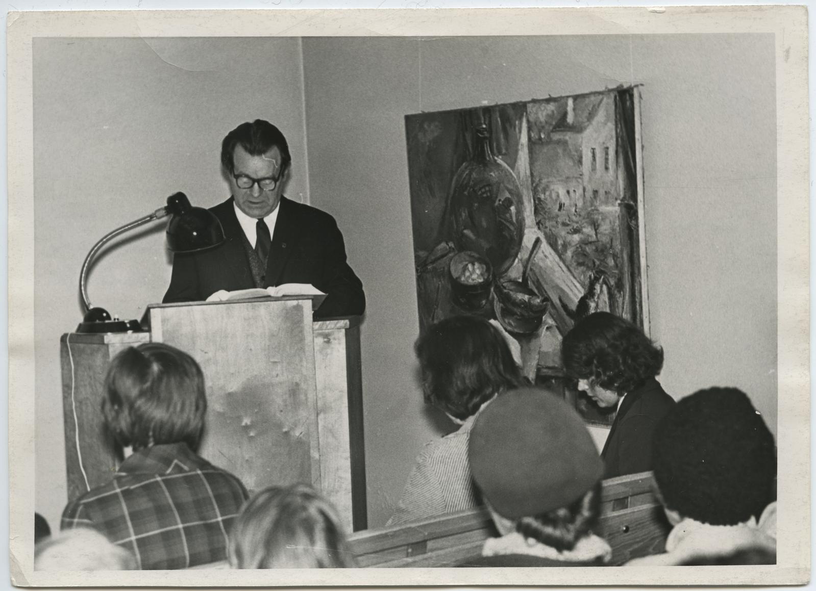 Lektooriumi loeng "Romaani ja gooti kunst" tsüklist "Kunstnik ja kaasaeg" 28. veebr. 1967. Esineb RAT "Vanemuine" näitleja Helend Peep.