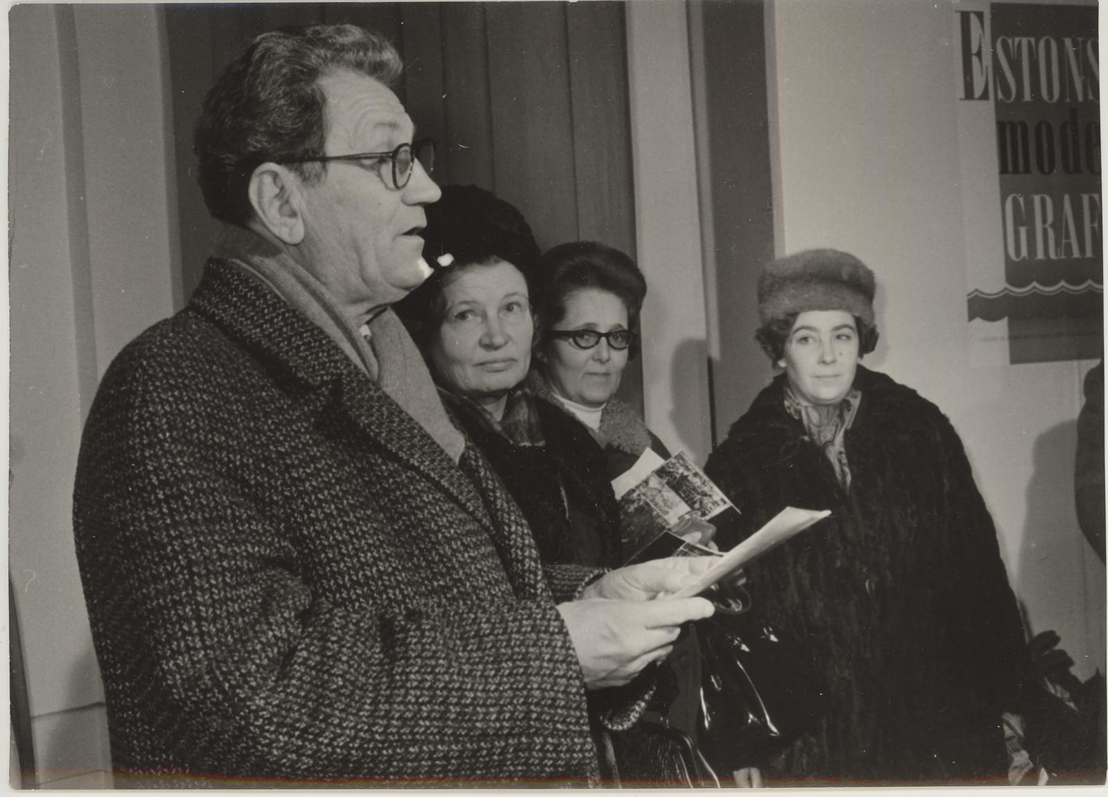 Eesti nõukogude graafika näituse avamine Prahas 8. jaan. 1970. Näituse avasõna F. Bubnikult.