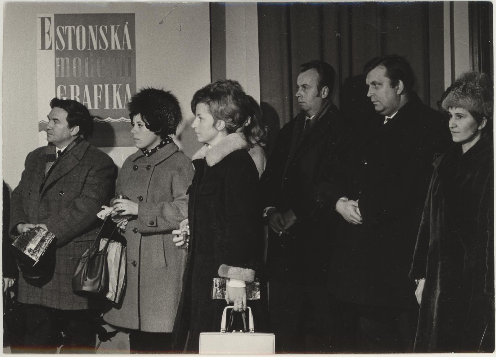 Eesti nõukogude graafika näituse avamine Prahas 8. jaan. 1970. Külalisi avamiselt.