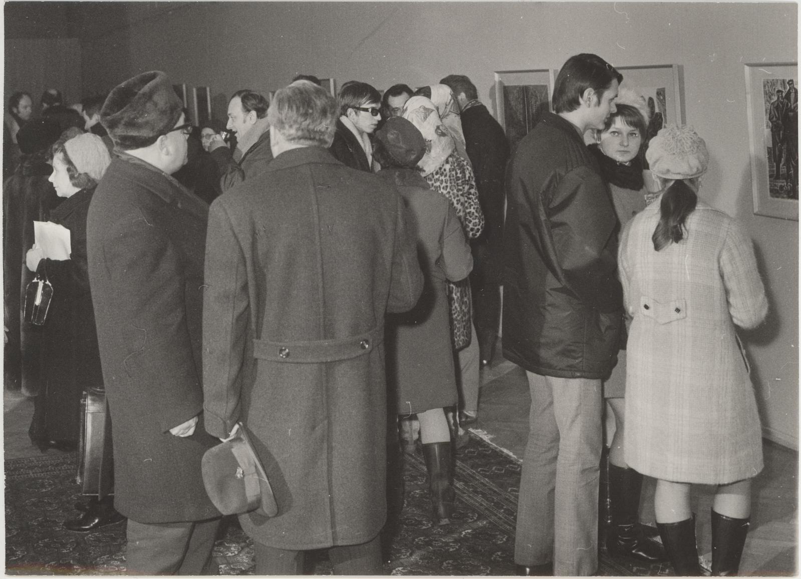 Eesti nõukogude graafika näituse avamine Prahas 8. jaan. 1970. Külalisi näituse avamisel.