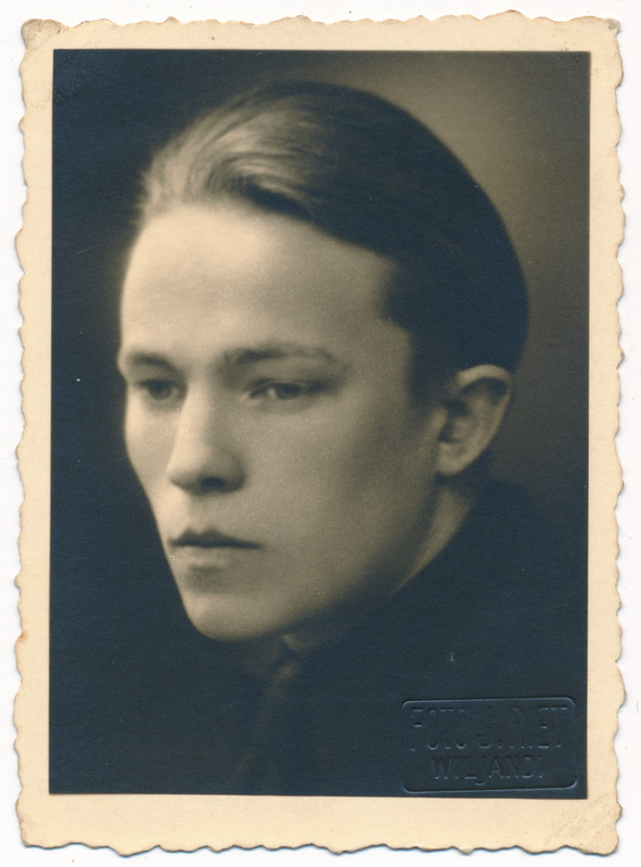 foto, Viktor Allik, u 1935, foto J. Riet