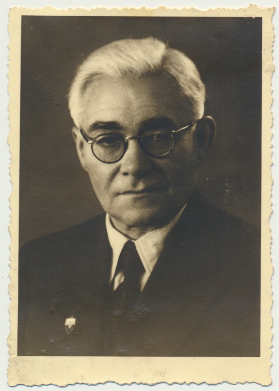 foto, Peeter Algma, pedagoog, koolijuht, u 1945