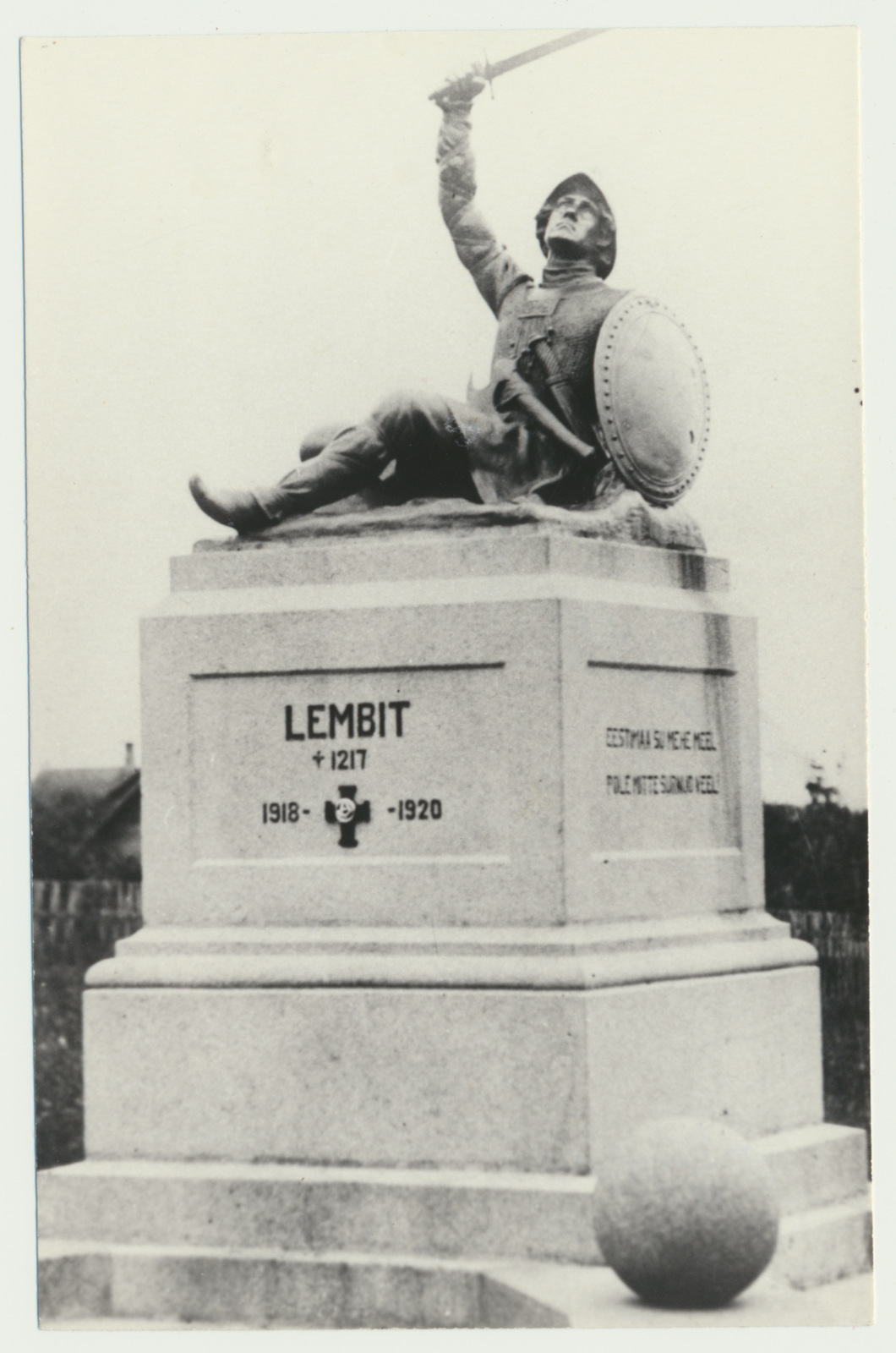 fotokoopia, Vabadussõjas langenute mälestussammas Lembitu, Suure-Jaani, u 1930