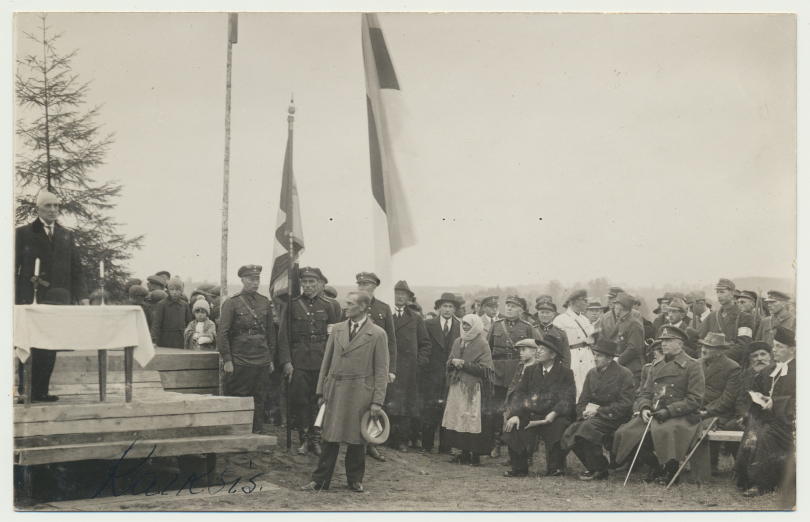 foto, Vabadussõjas langenute mälestussambale nurgakivi panek, Karksi, 1935