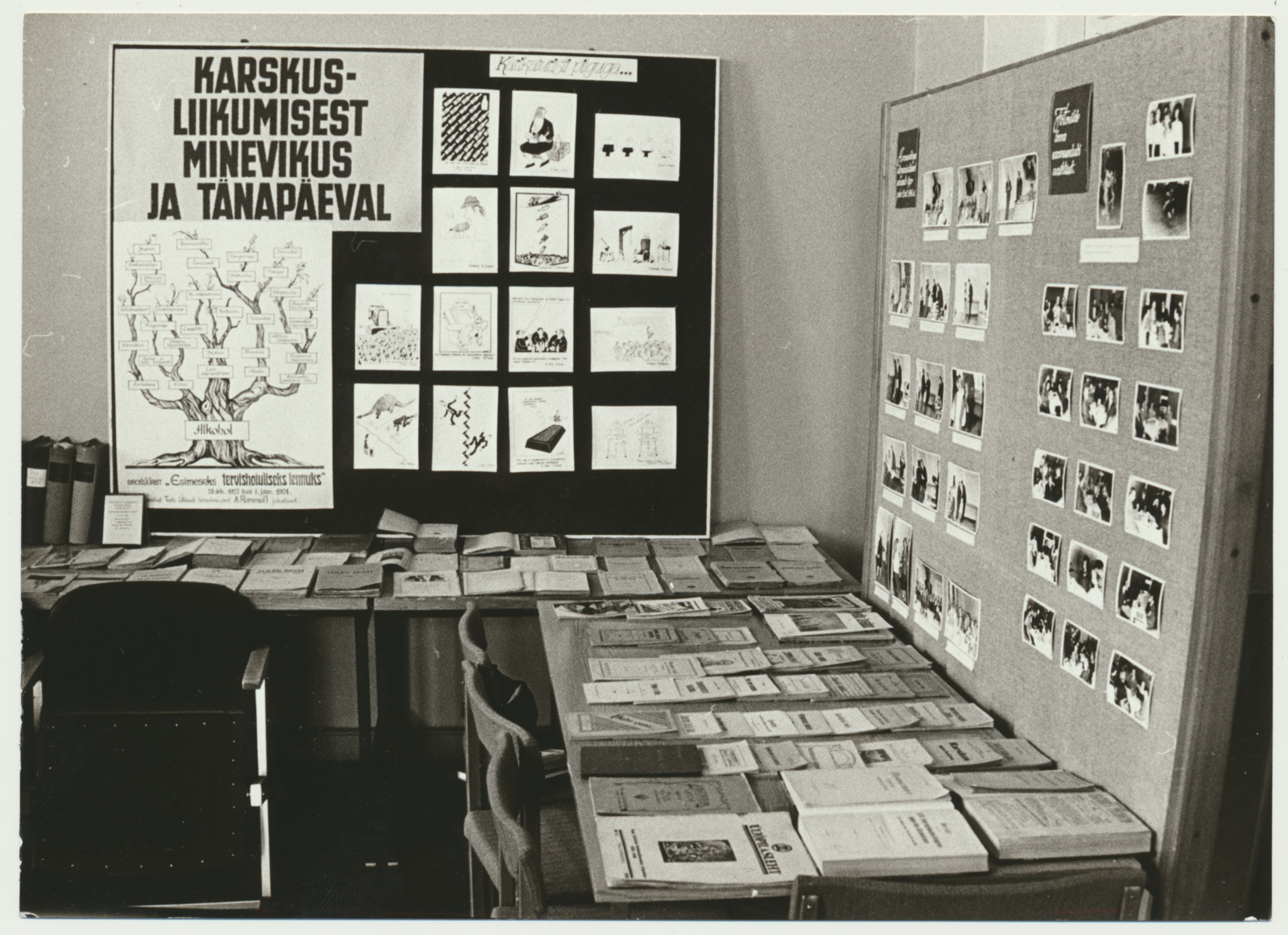 foto, ENSV Vabariikliku Karskusühingu Viljandi rajooni organisatsiooni konverents, näitus, 1988