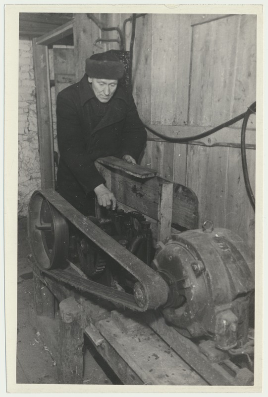 foto, Ida-Virumaa, Kirovi nimeline kolhoos, veepump, u 1955