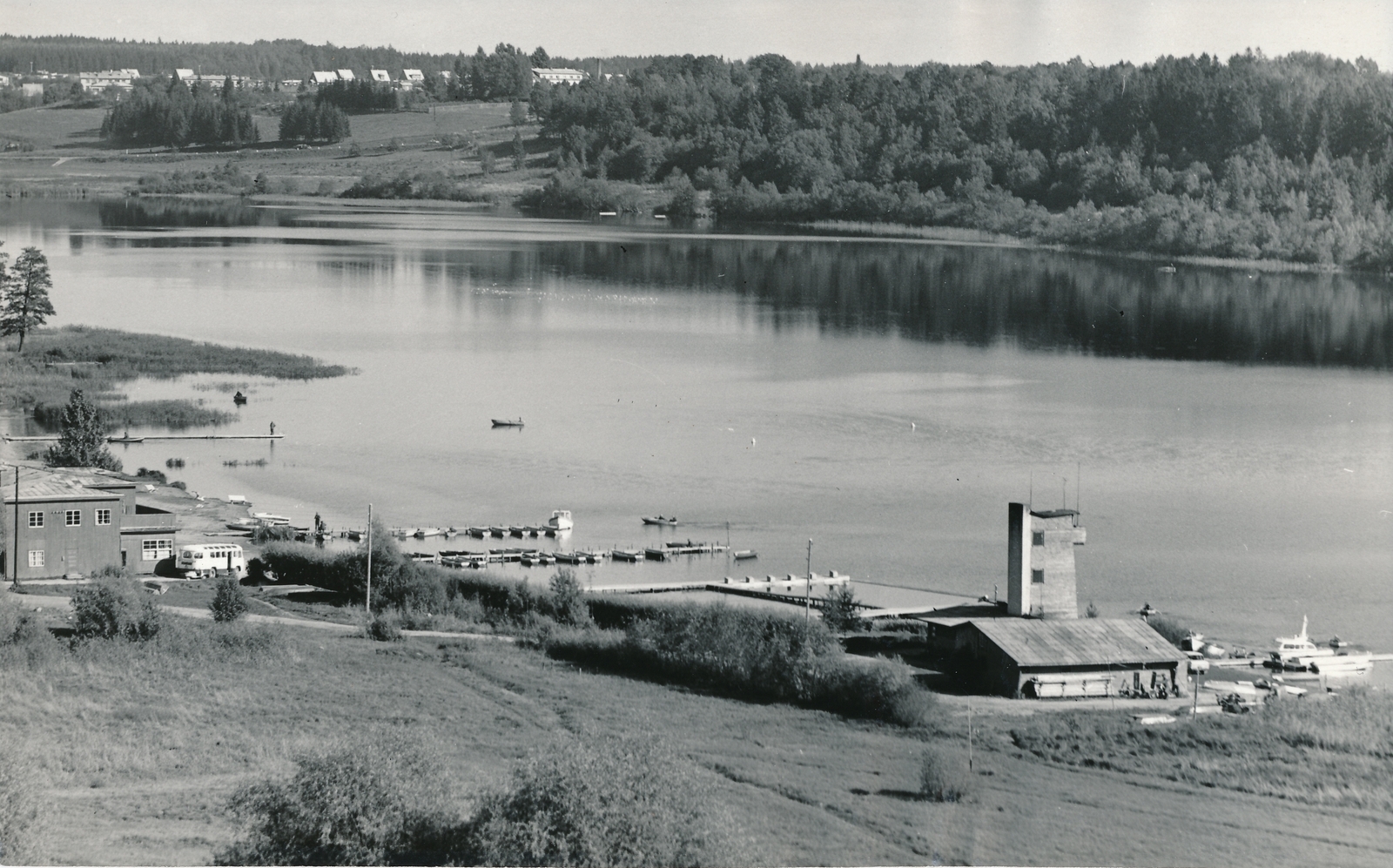 foto, Viljandi, järv, ranna-ala, Viiratsi, u 1970, foto E. Veliste