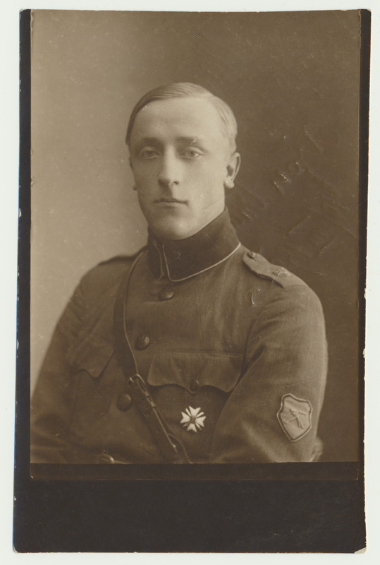 foto, R. Mageri sõjaväekaaslane, rinnaportree, 1922