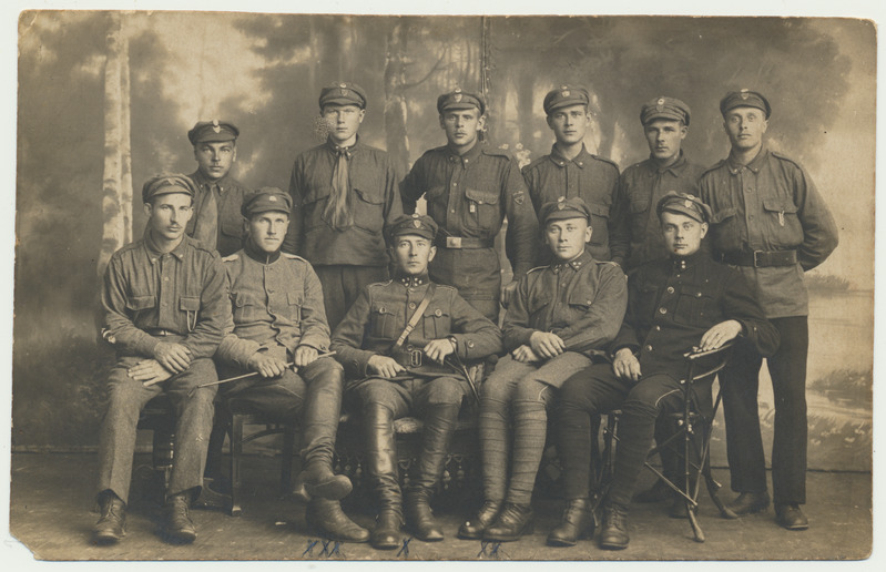 foto, Scouts pataljoni kompanii, sh V. Naestem ja Soome vabatahtlikud, 1920