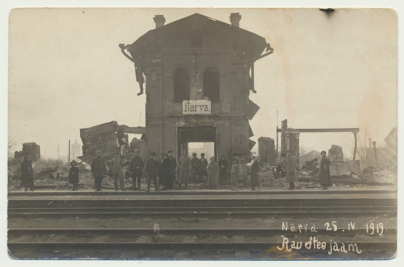 foto, Narva raudteejaam, purustatud, 25.05.1919