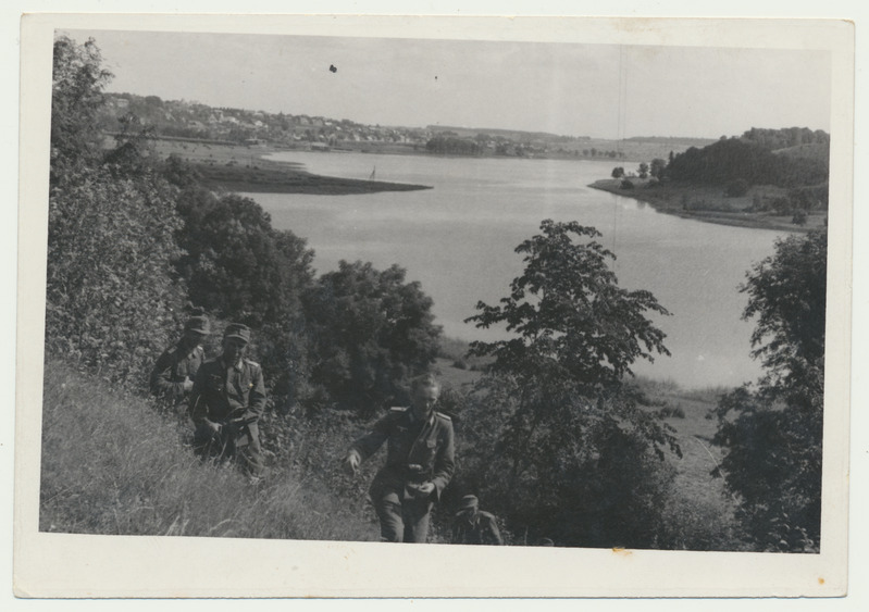foto, Viljandi, saksa sõdurid järve ääres, u 1942