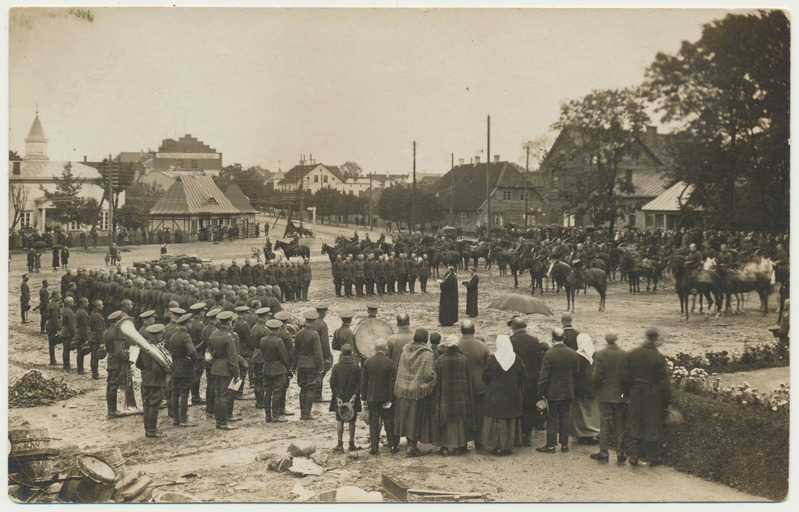 foto, Viljandi, Vabaduse plats, noorsõdurite vannutamine, u 1928