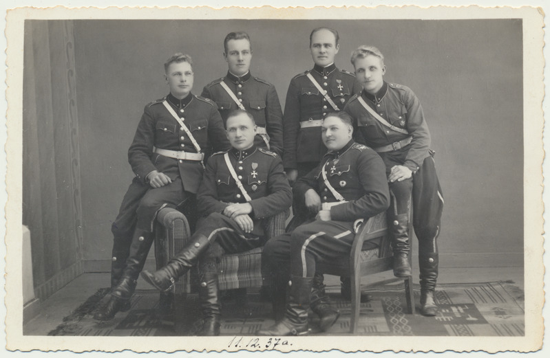 foto, Kaitseliidu Sakalamaa Malev, I Tarvastu eskadroni juhatus, 1937