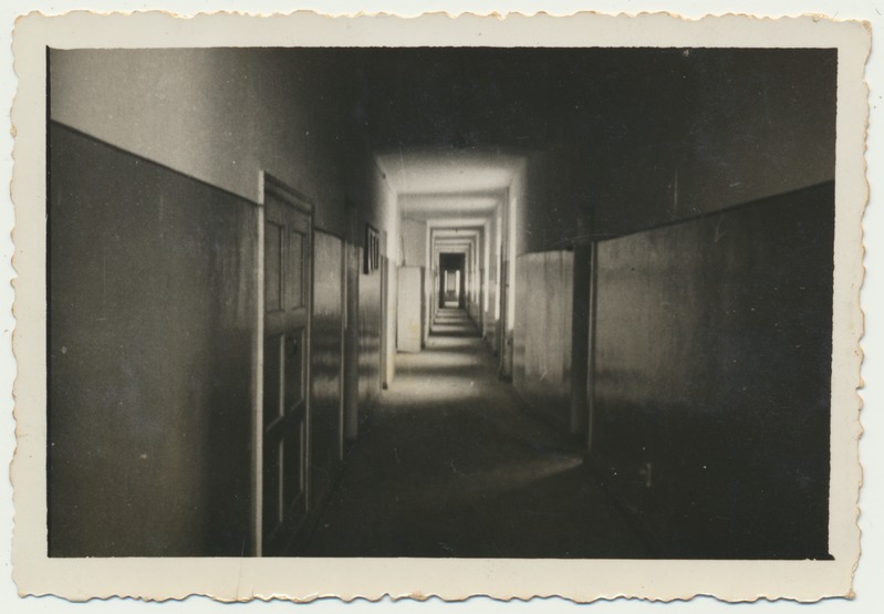 foto, Viljandi, Tallinna tn 20, Sakala Partisanide Pataljon, kasarmu, koridor, 1939